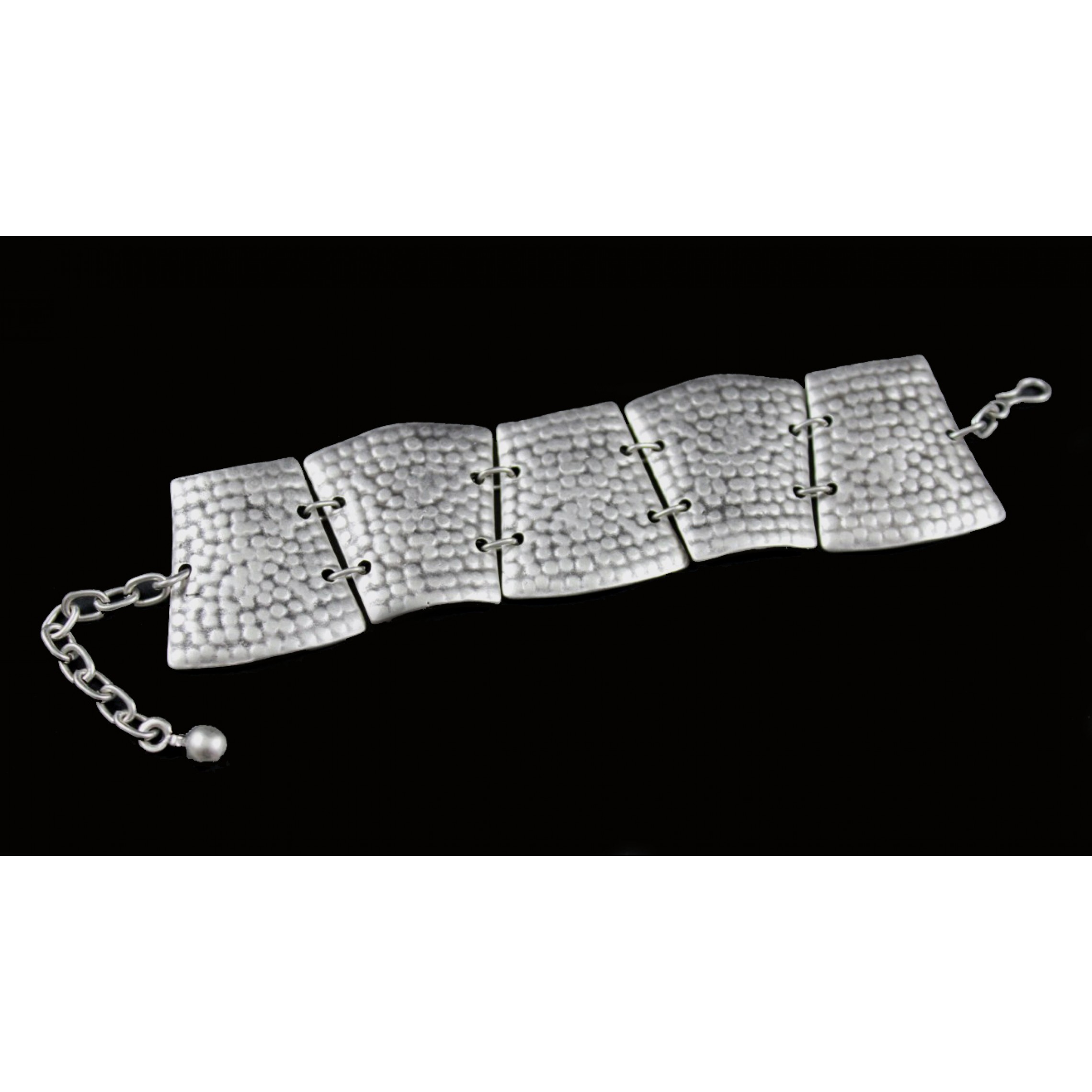 AB-126 - Silver Plated Zamac/Pewter Bracelet