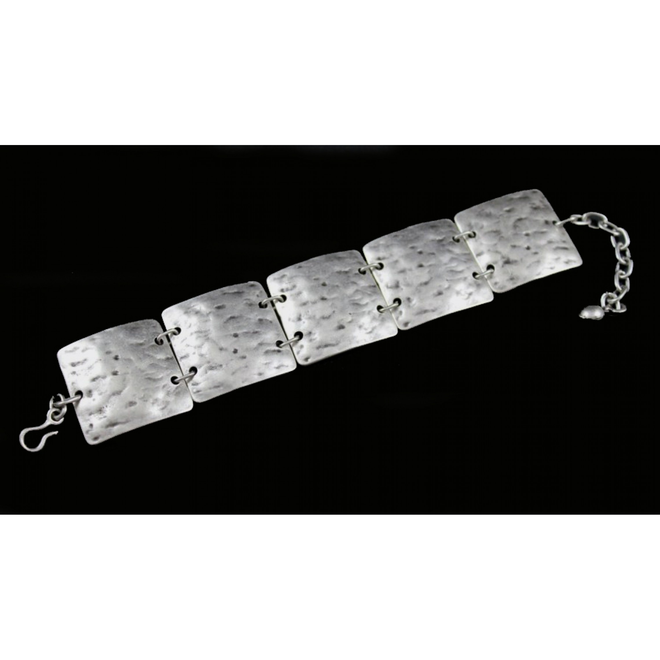 AB-131 - Silver Plated Zamac/Pewter Bracelet