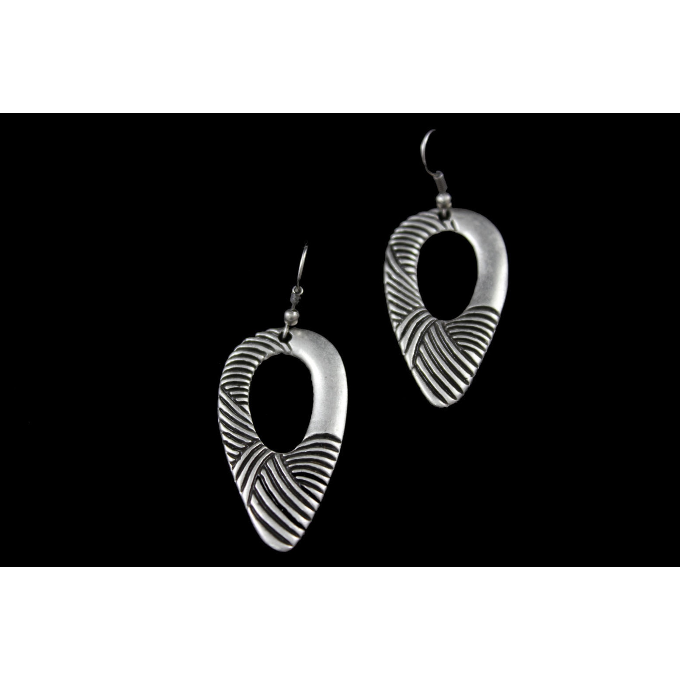 AE-095 - Silver Plated Zamac/Pewter Earrings
