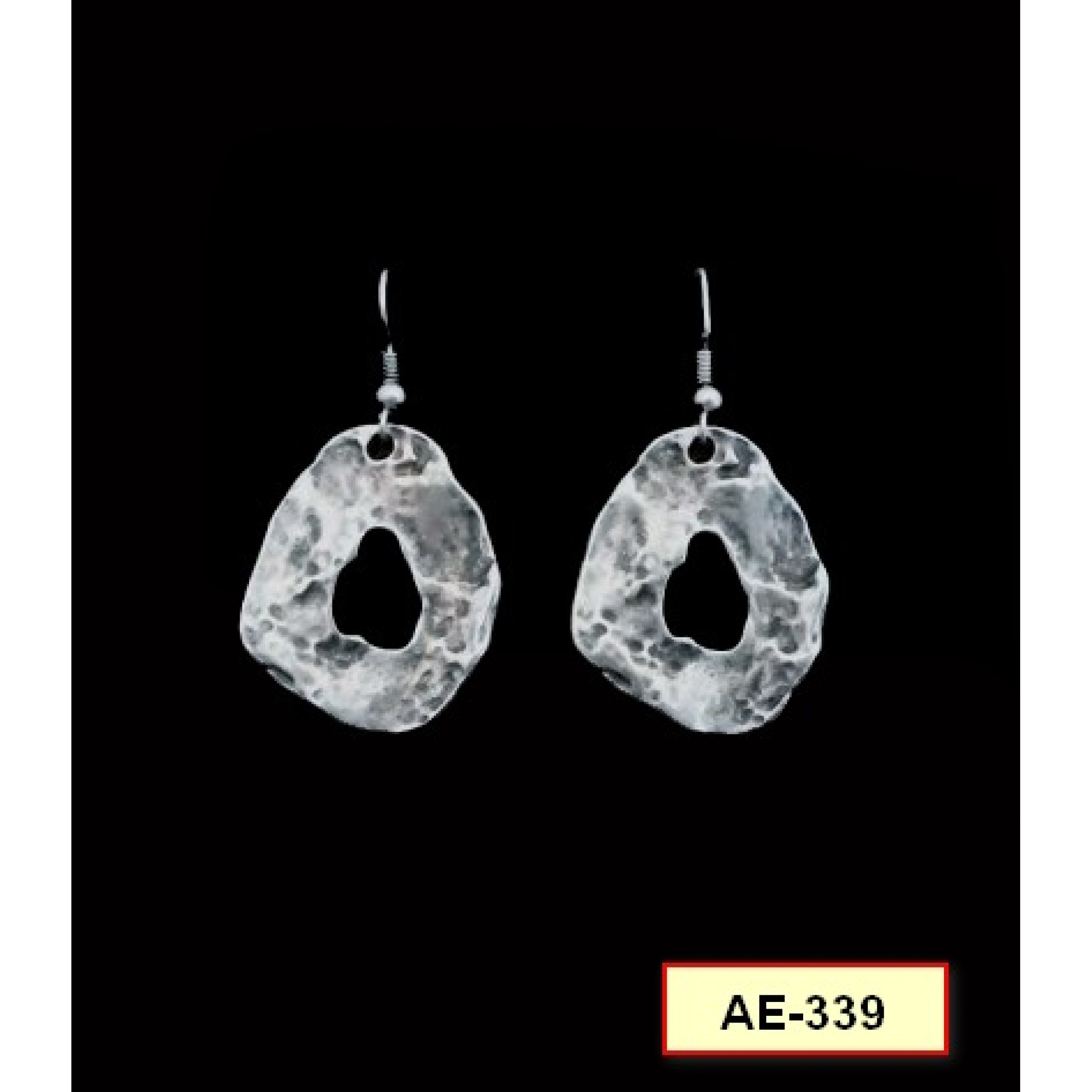 AE-339 - Silver Plated Zamac/Pewter Earrings
