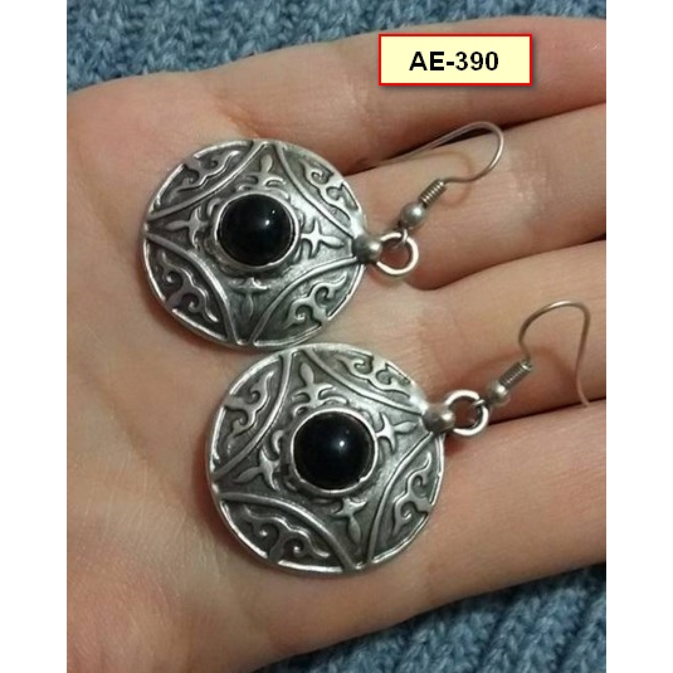 AE-390 - Silver Plated Zamac/Pewter Earrings