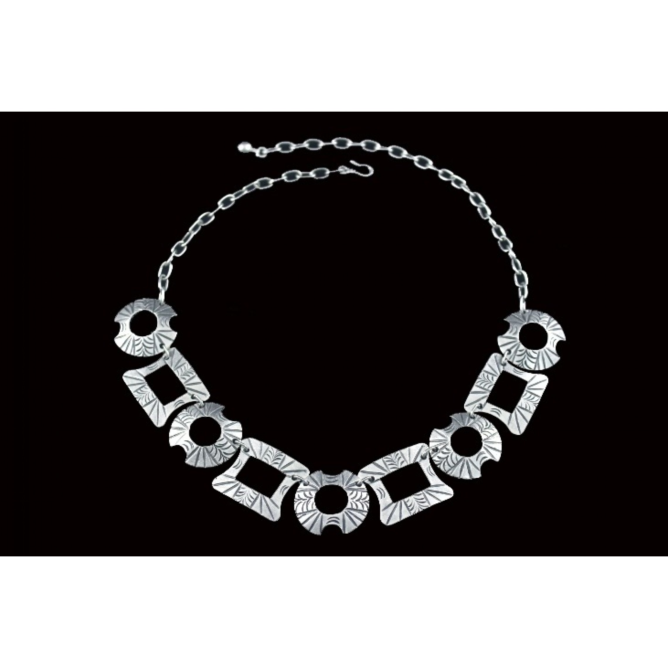 AN-089 - Silver Plated Zamac/Pewter Necklace