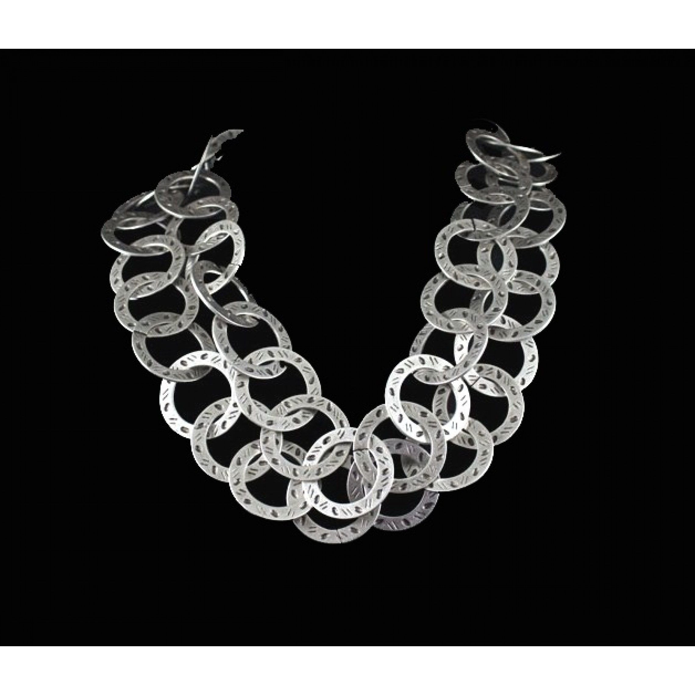 AN-130 - Silver Plated Zamac/Pewter Necklace