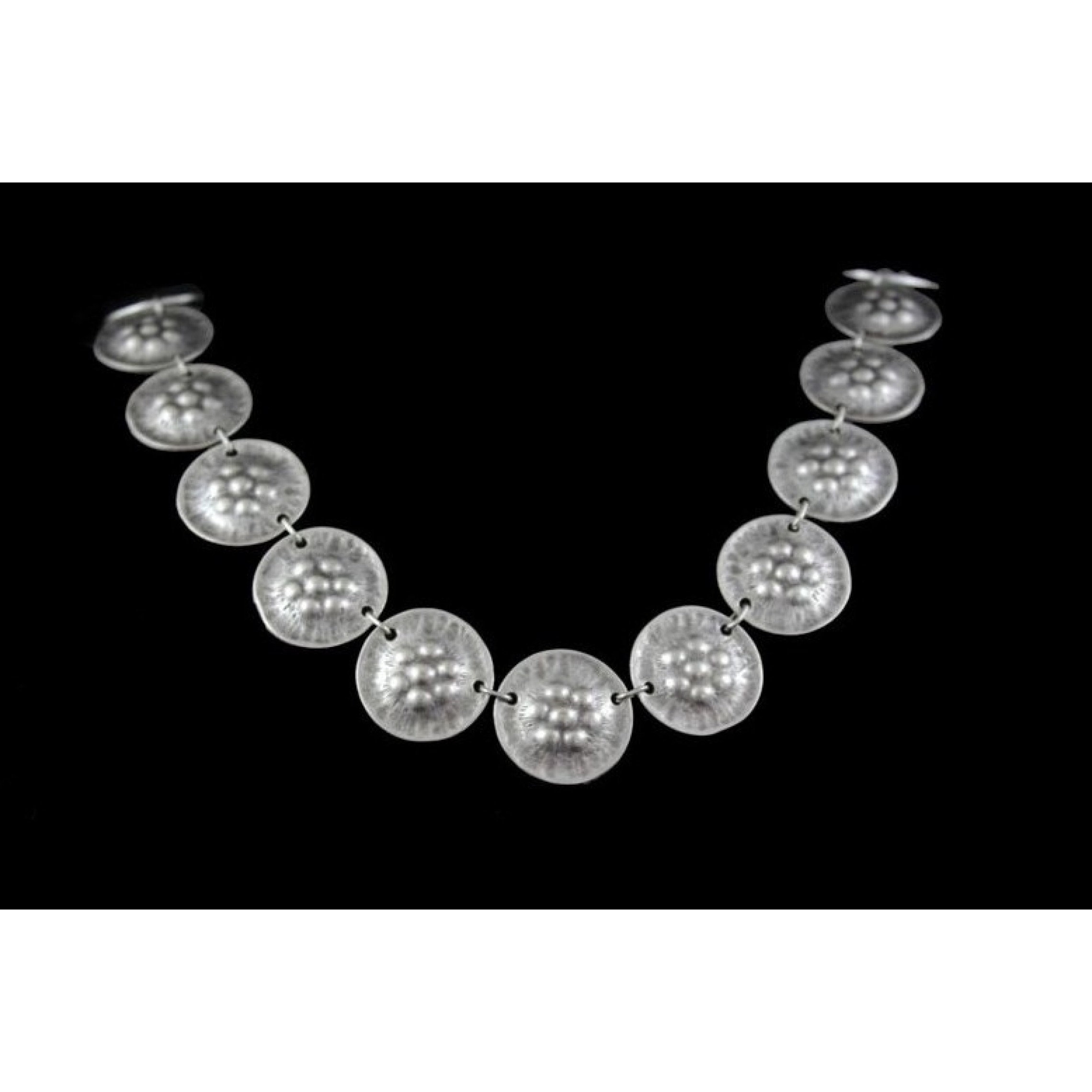 AN-147 - Silver Plated Zamac/Pewter Necklace