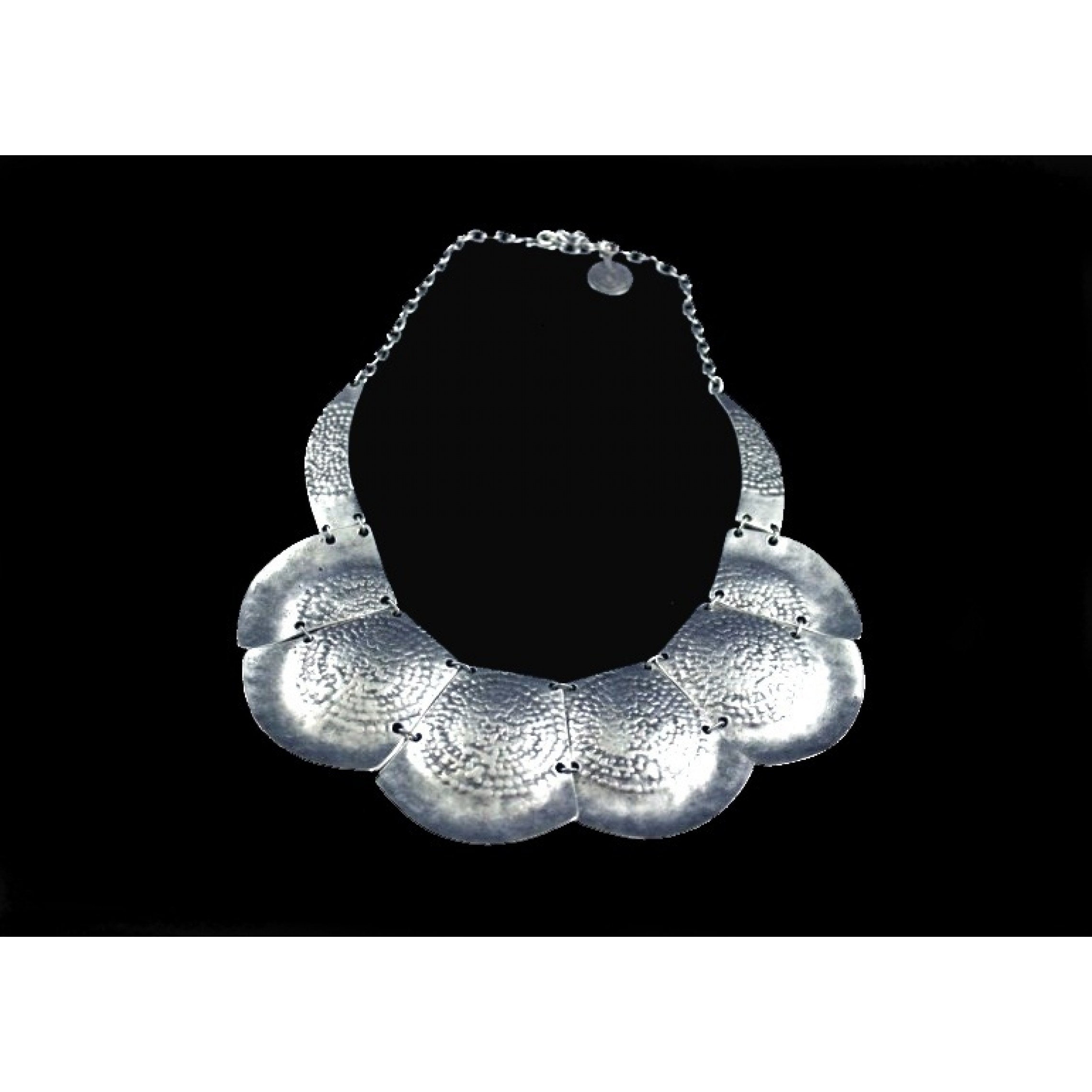 AN-178 - Silver Plated Zamac/Pewter Necklace