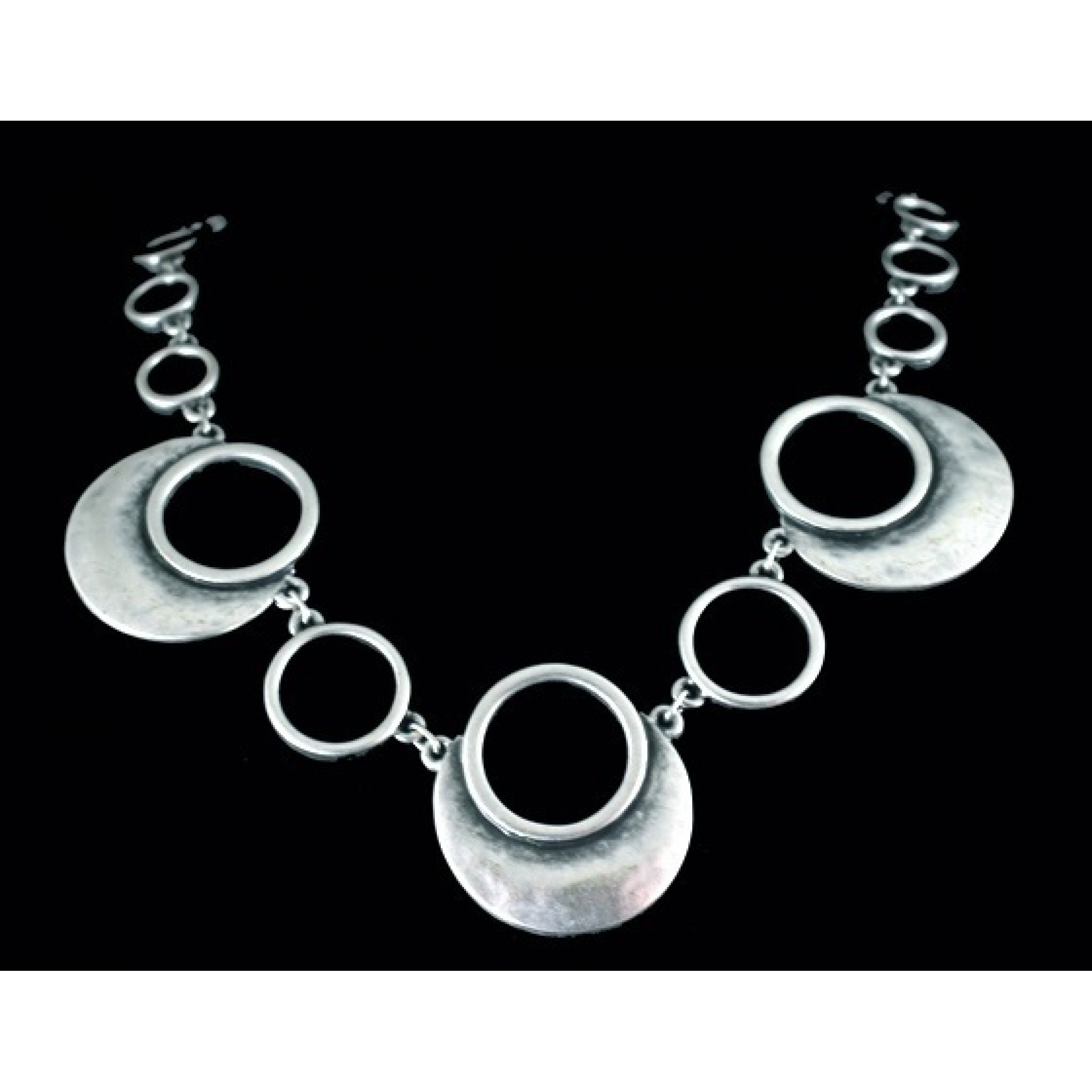 AN-214 - Silver Plated Zamac/Pewter Necklace
