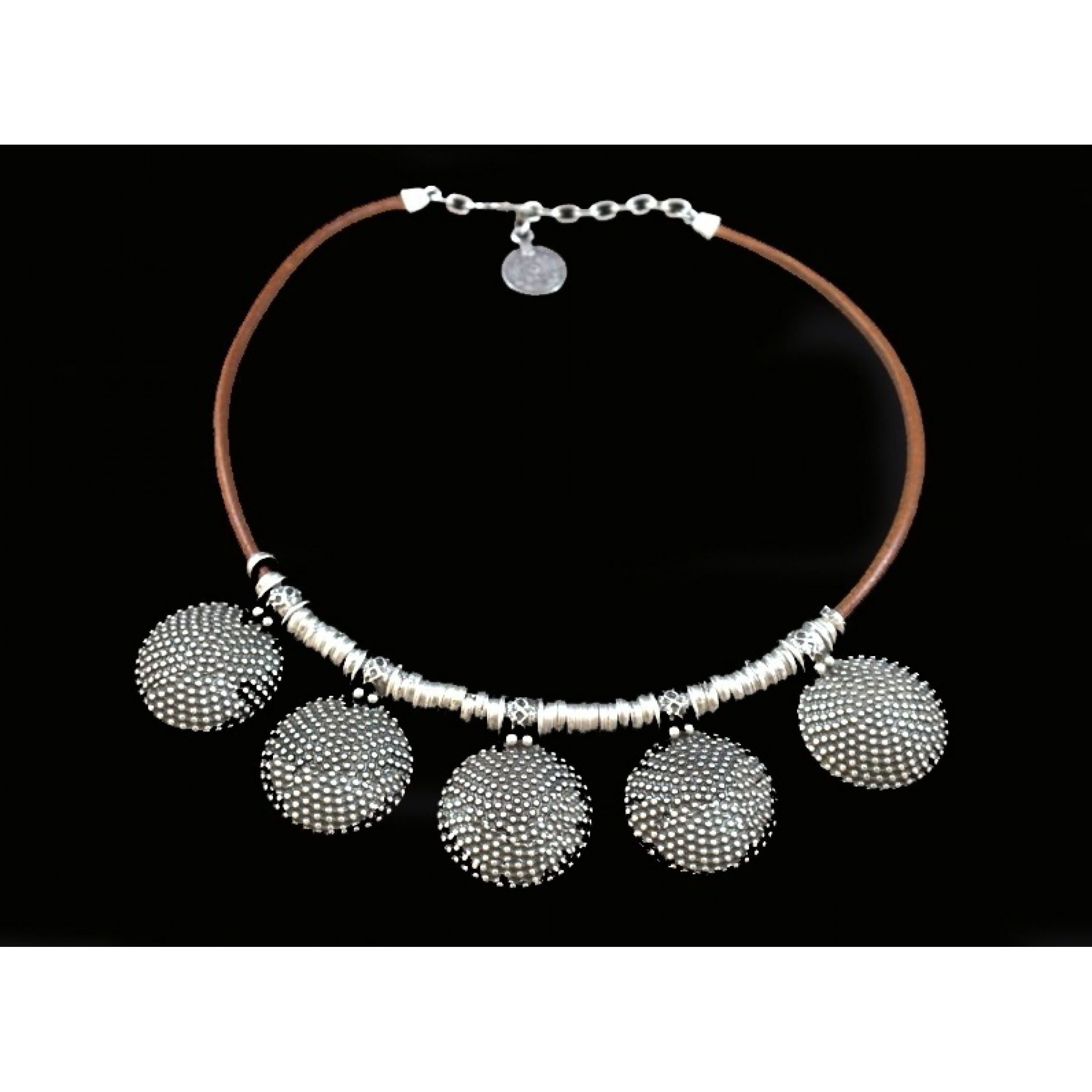 AN-288 - Silver Plated Zamac/Pewter Necklace