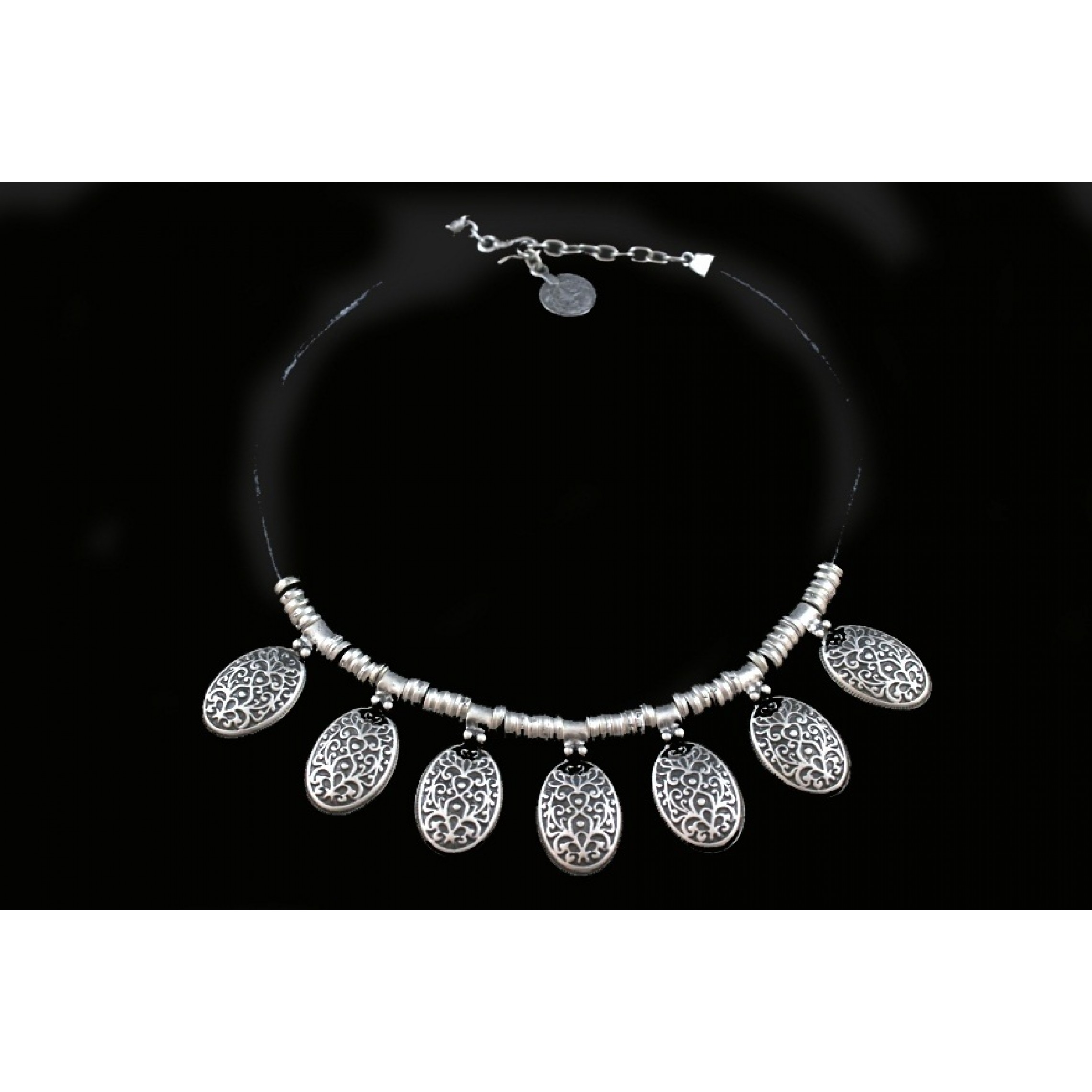 AN-292 - Silver Plated Zamac/Pewter Necklace