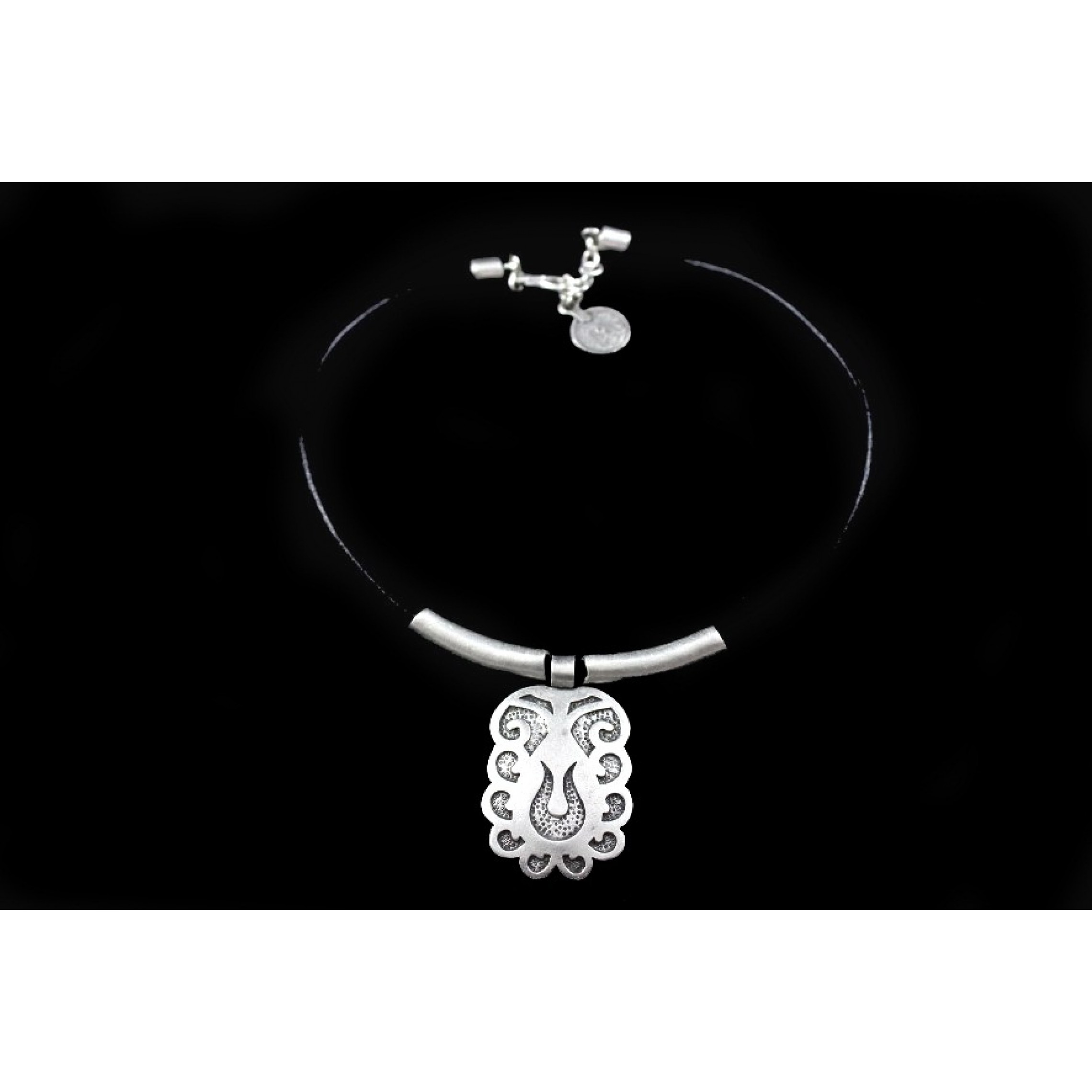 AN-303 - Silver Plated Zamac/Pewter Necklace