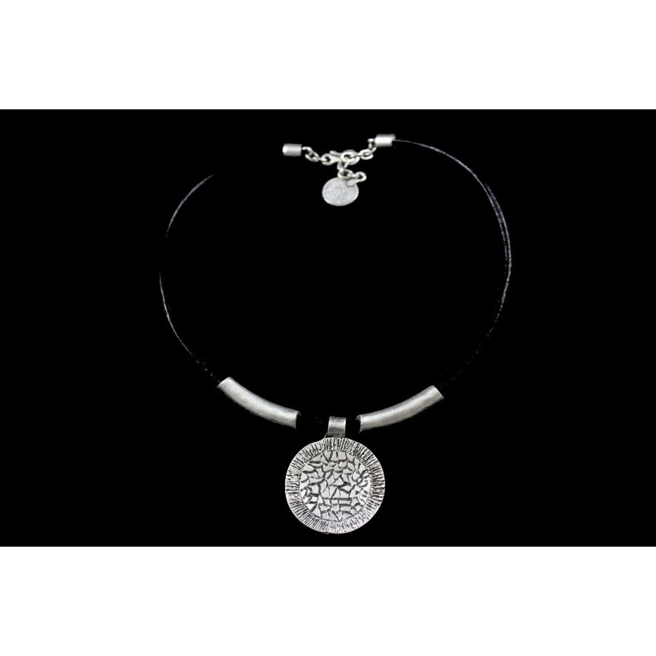 AN-305 - Silver Plated Zamac/Pewter Necklace