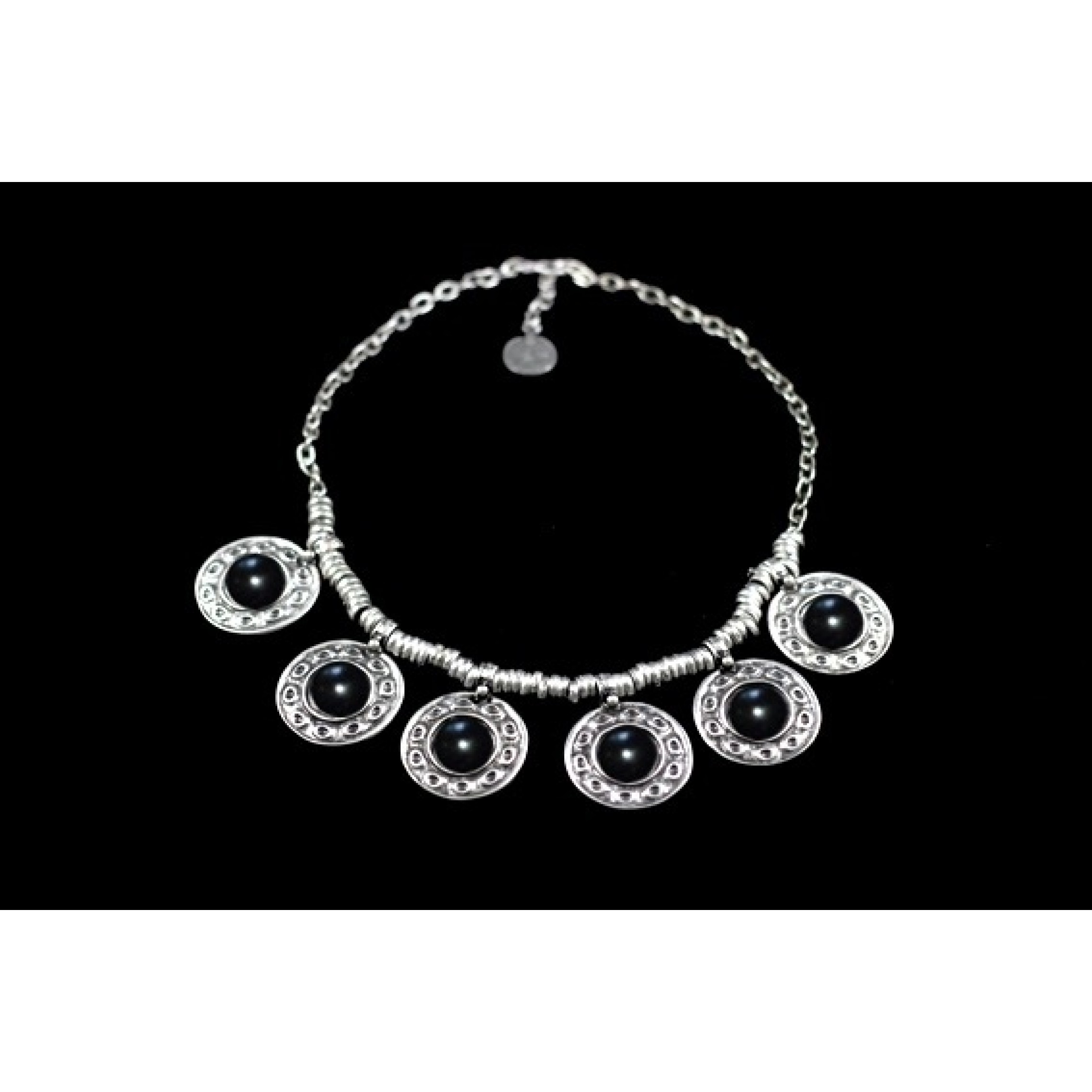 AN-325 - Silver Plated Zamac/Pewter Necklace