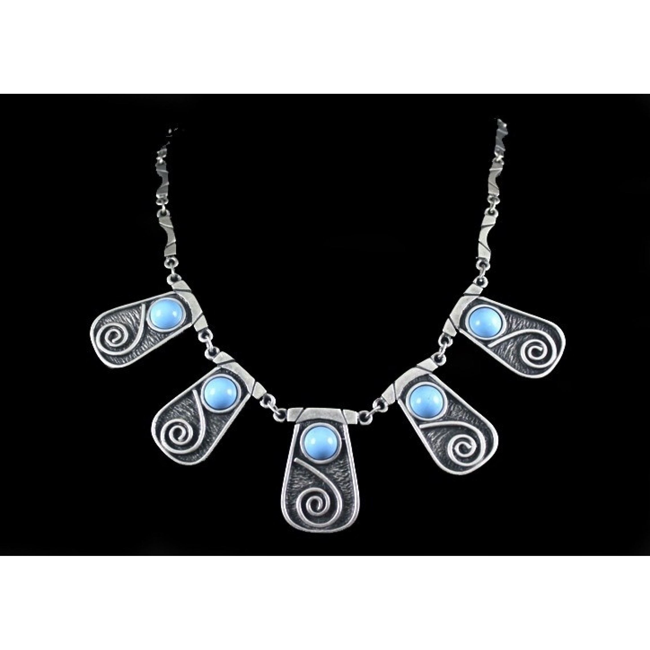 AN-331 - Silver Plated Zamac/Pewter Necklace