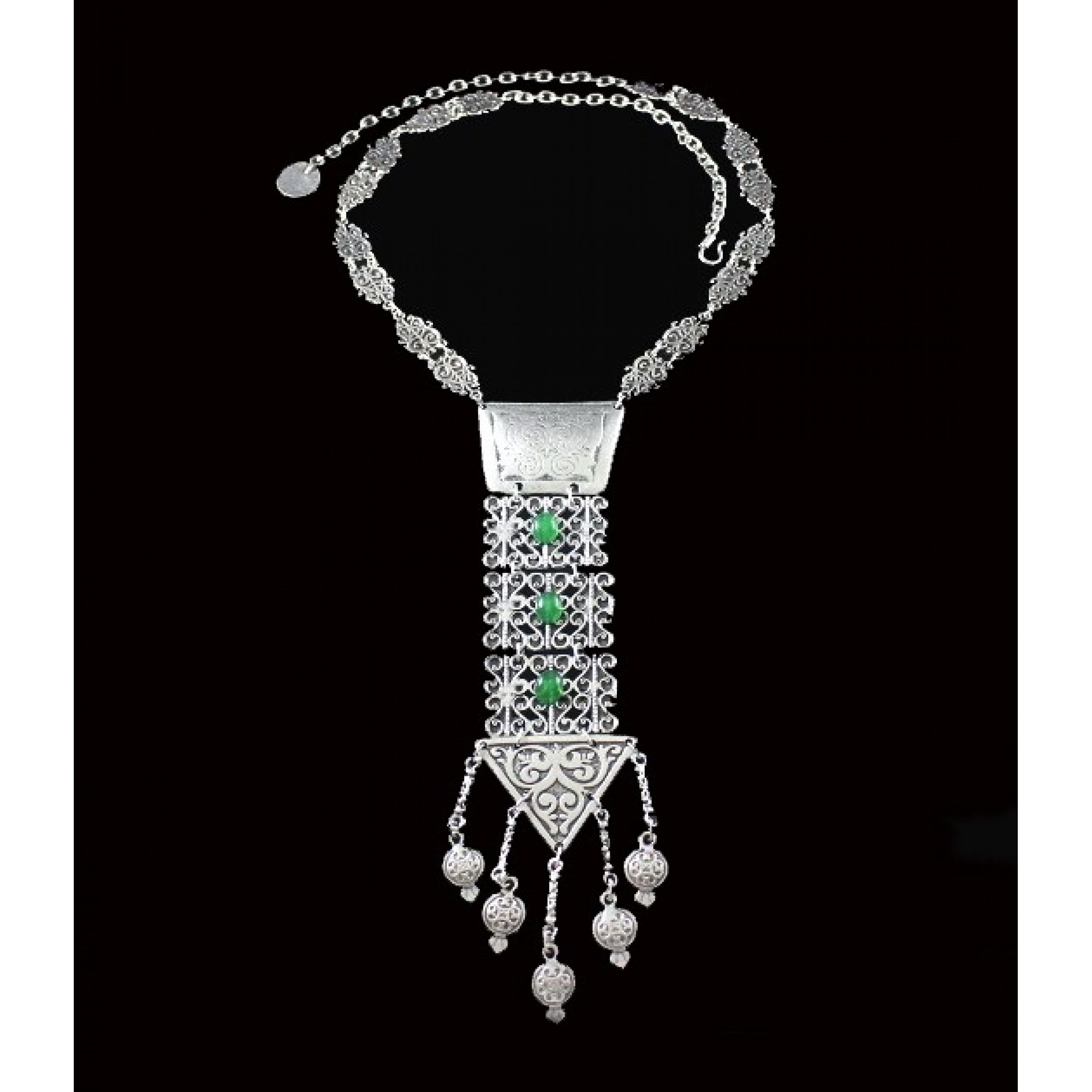 AN-338 - Silver Plated Zamac/Pewter Necklace