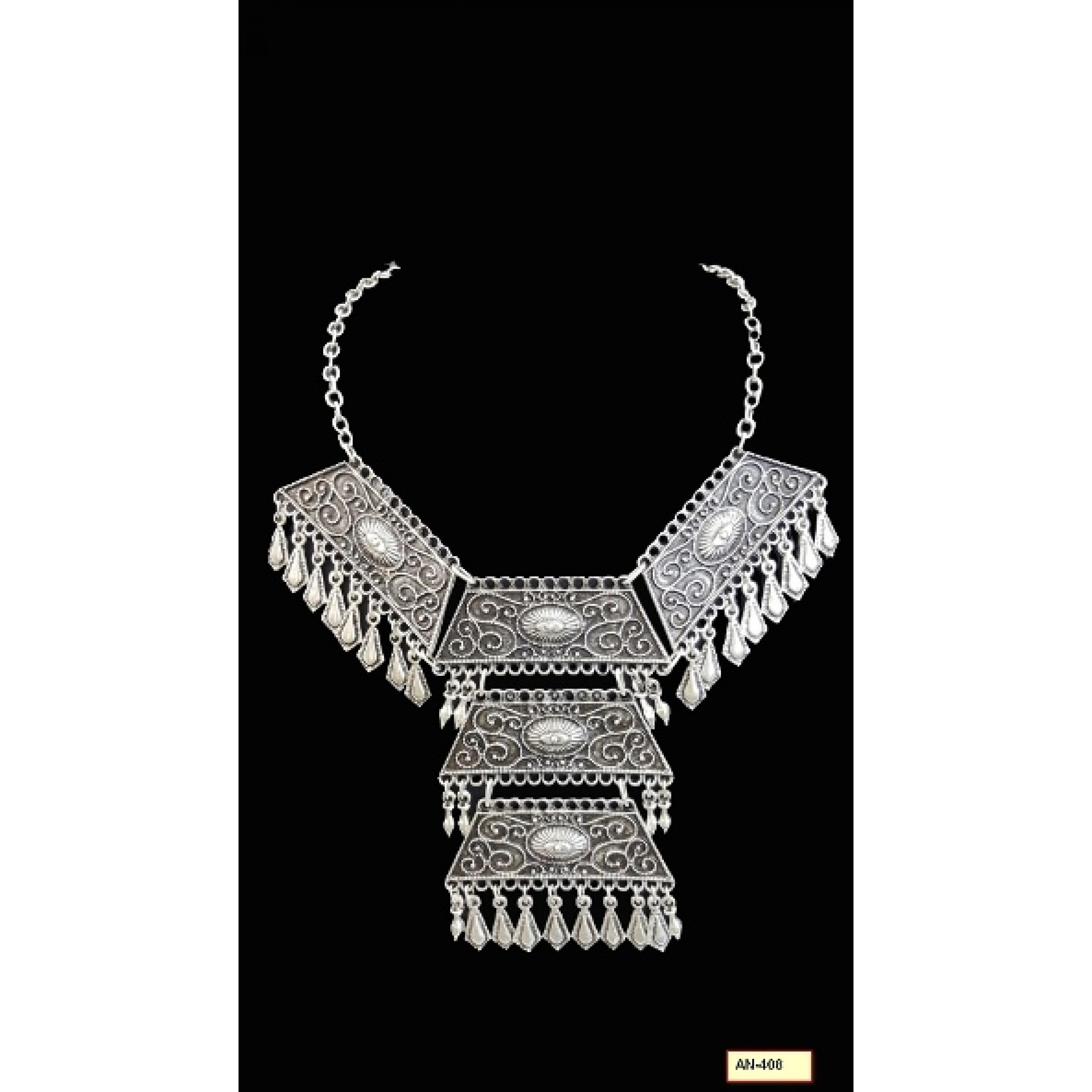 AN-408 - Silver Plated Zamac/Pewter Necklace