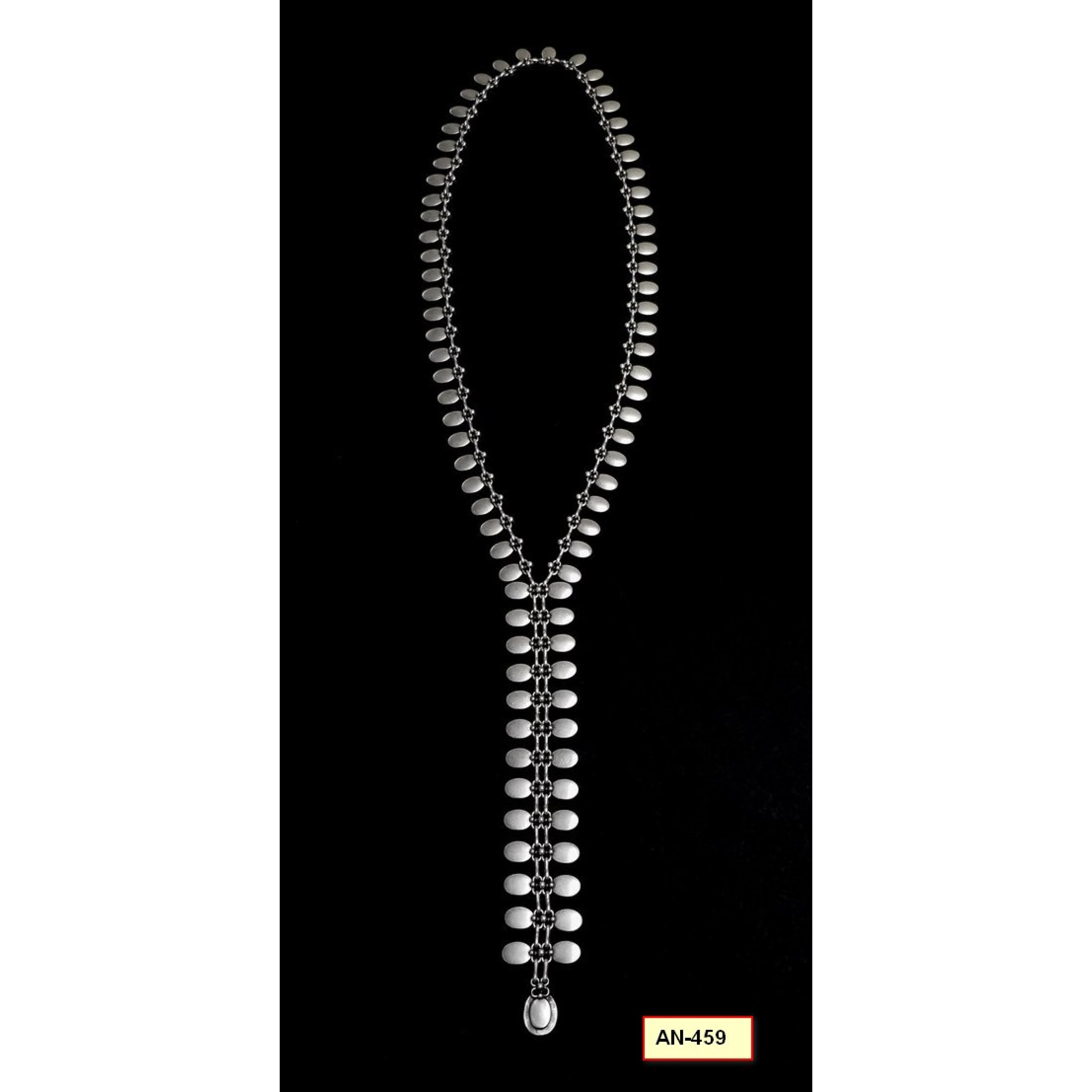 AN-459 - Silver Plated Zamac/Pewter Necklace