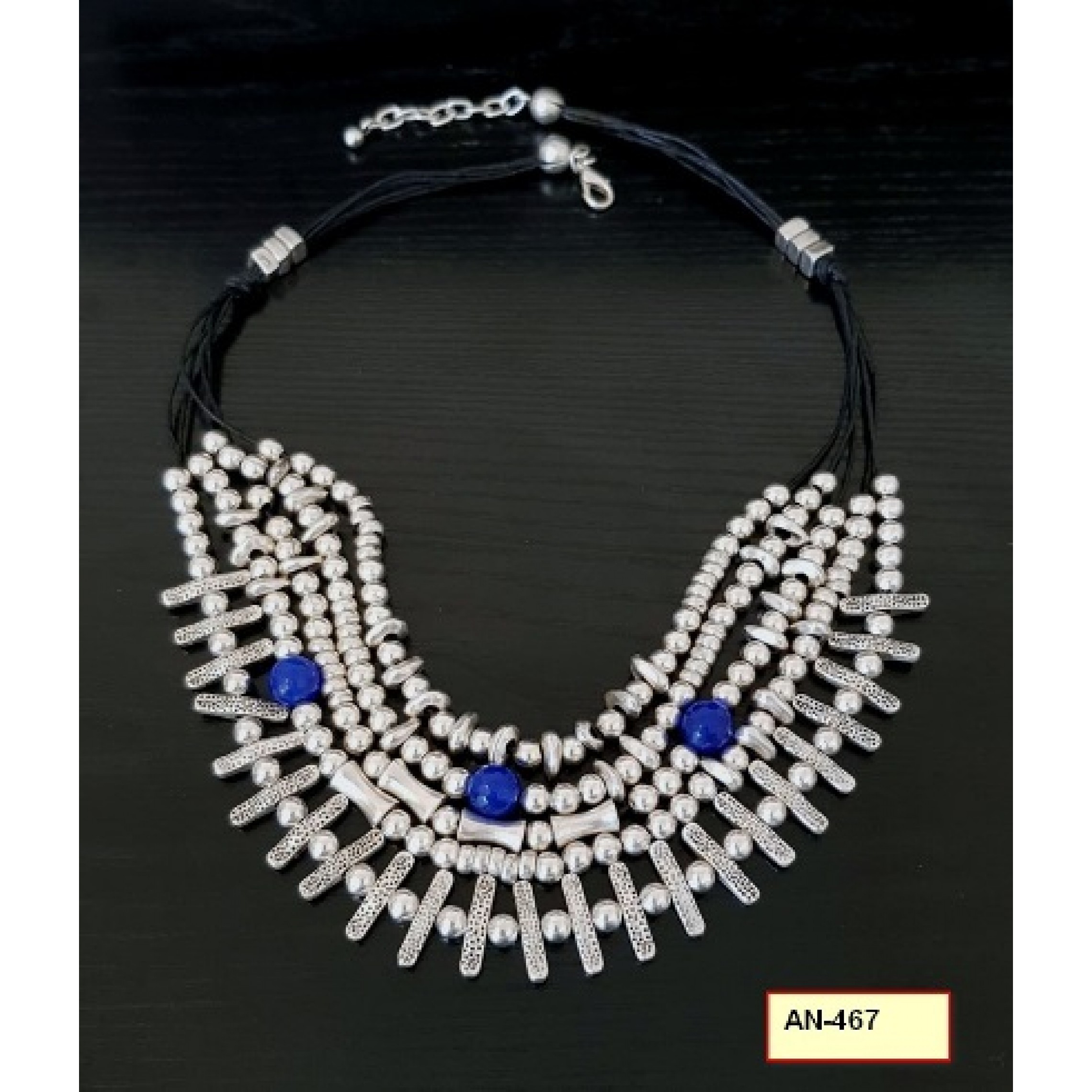 AN-467 - Silver Plated Zamac/Pewter Necklace