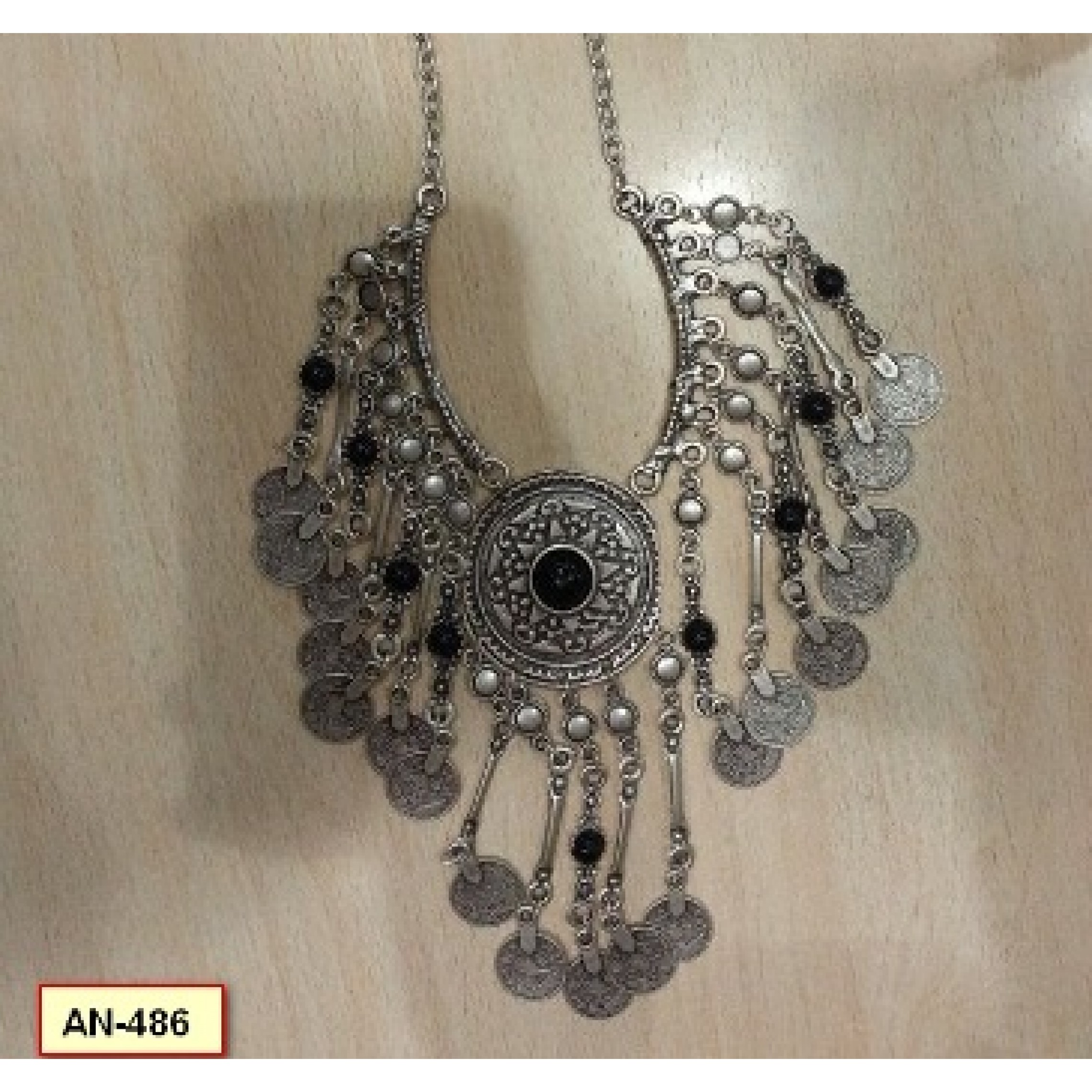 AN-486 - Silver Plated Zamac/Pewter Necklace