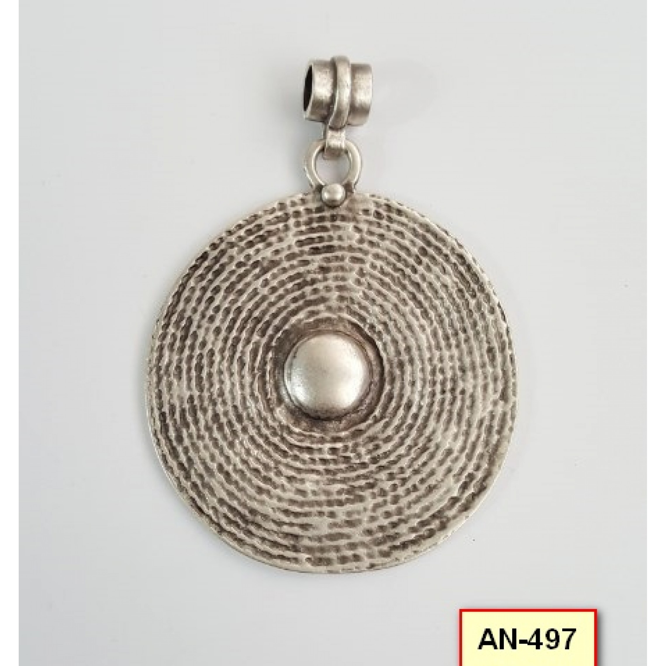 AN-497 - Silver Plated Zamac/Pewter Pendant
