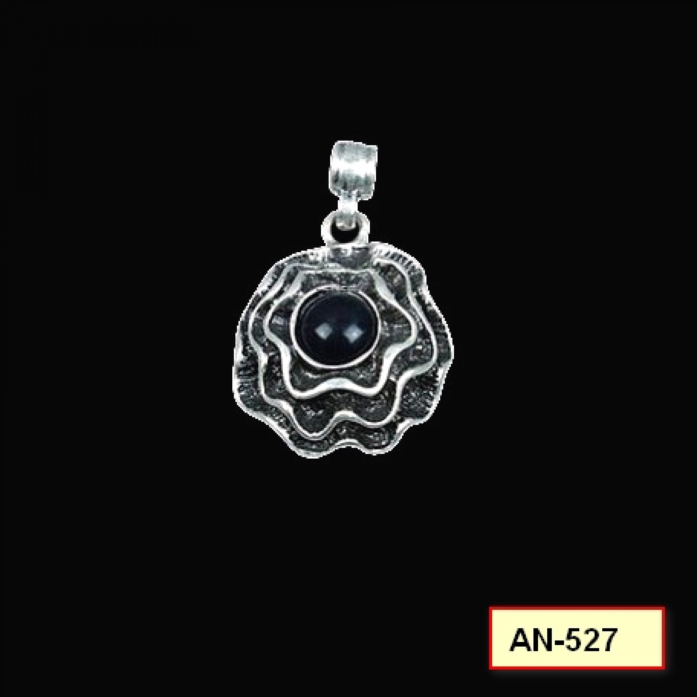 AN-527 - Silver Plated Zamac/Pewter Pendant