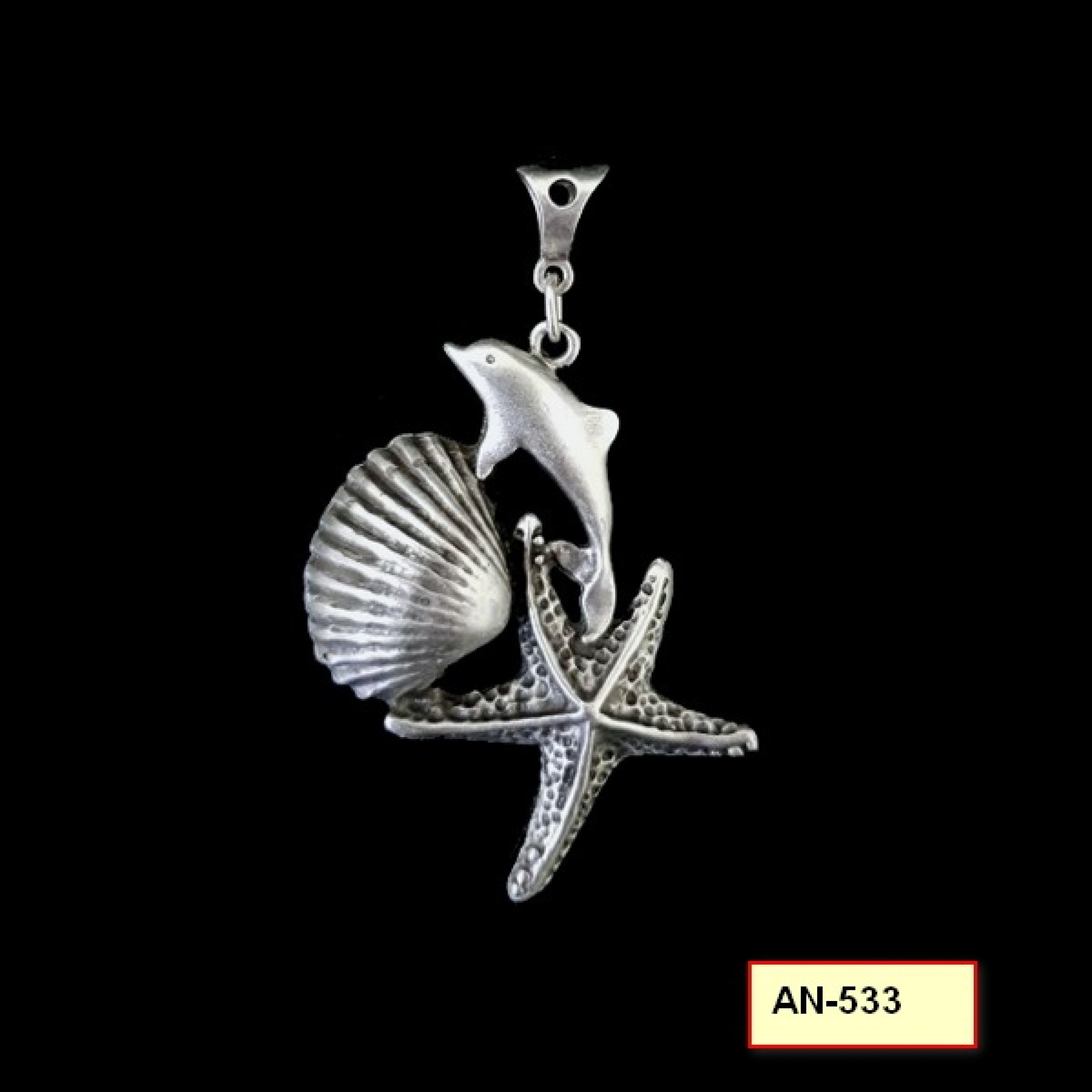 AN-533 - Silver Plated Zamac/Pewter Pendant