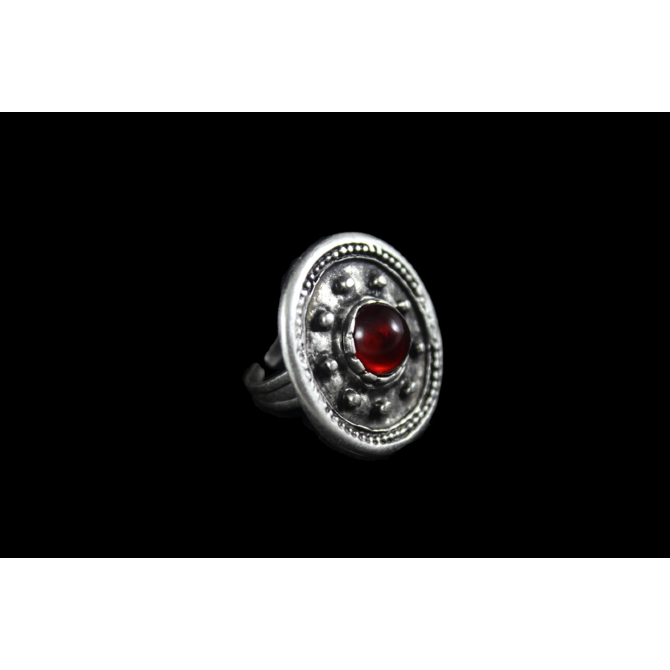 AR-052 - Silver Plated Zamac/Pewter Ring