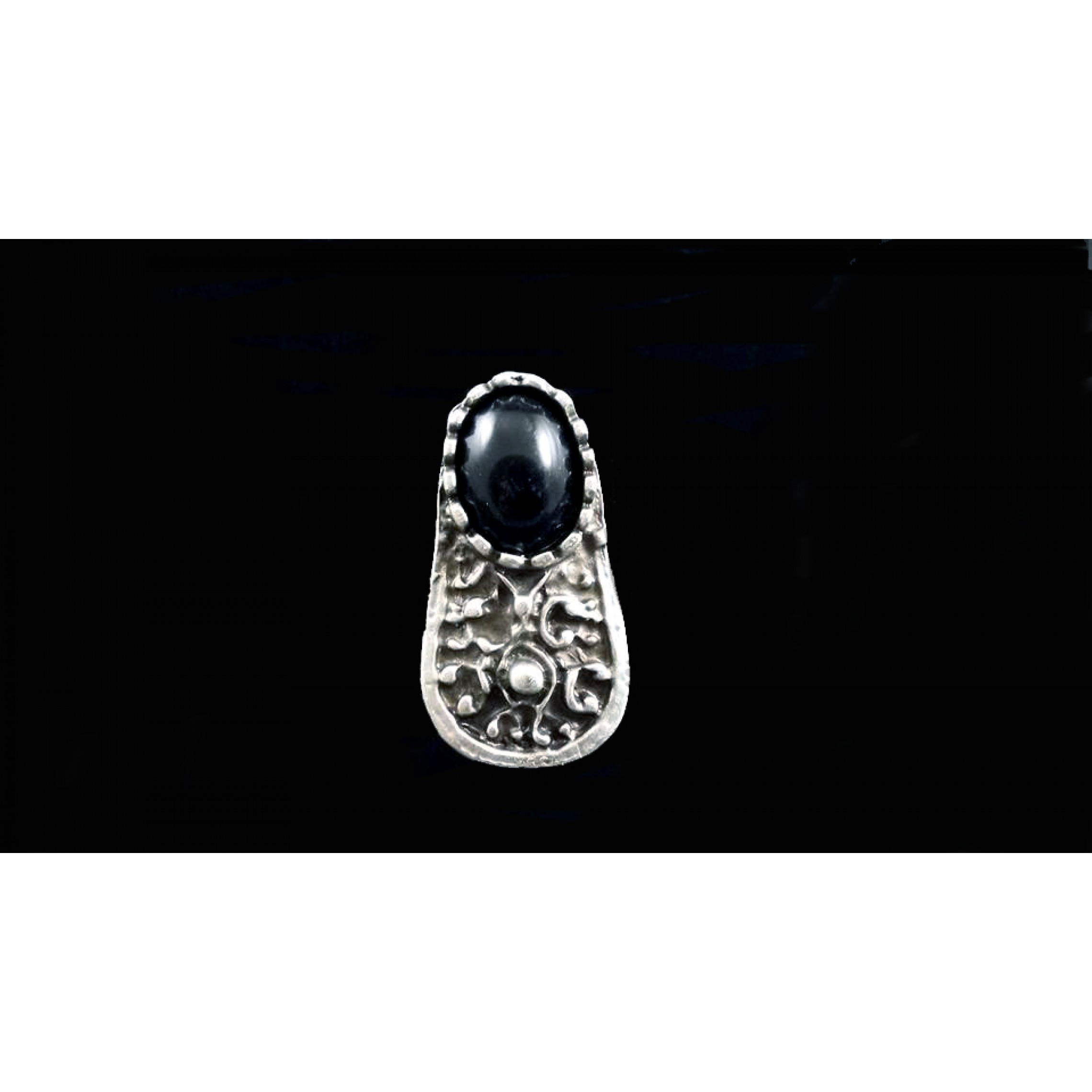 AR-057 - Silver Plated Zamac/Pewter Ring