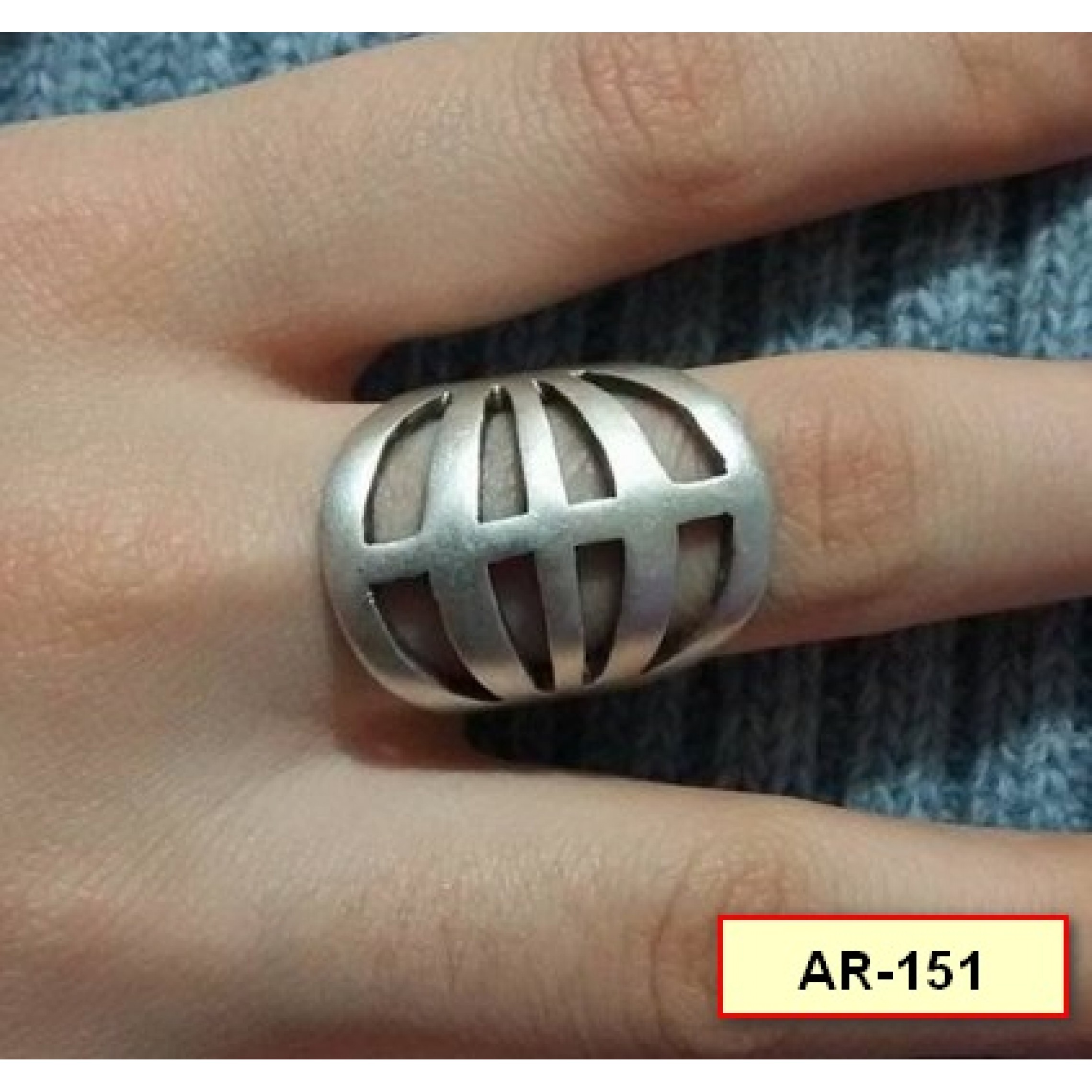 AR-151 - Silver Plated Zamac/Pewter Ring