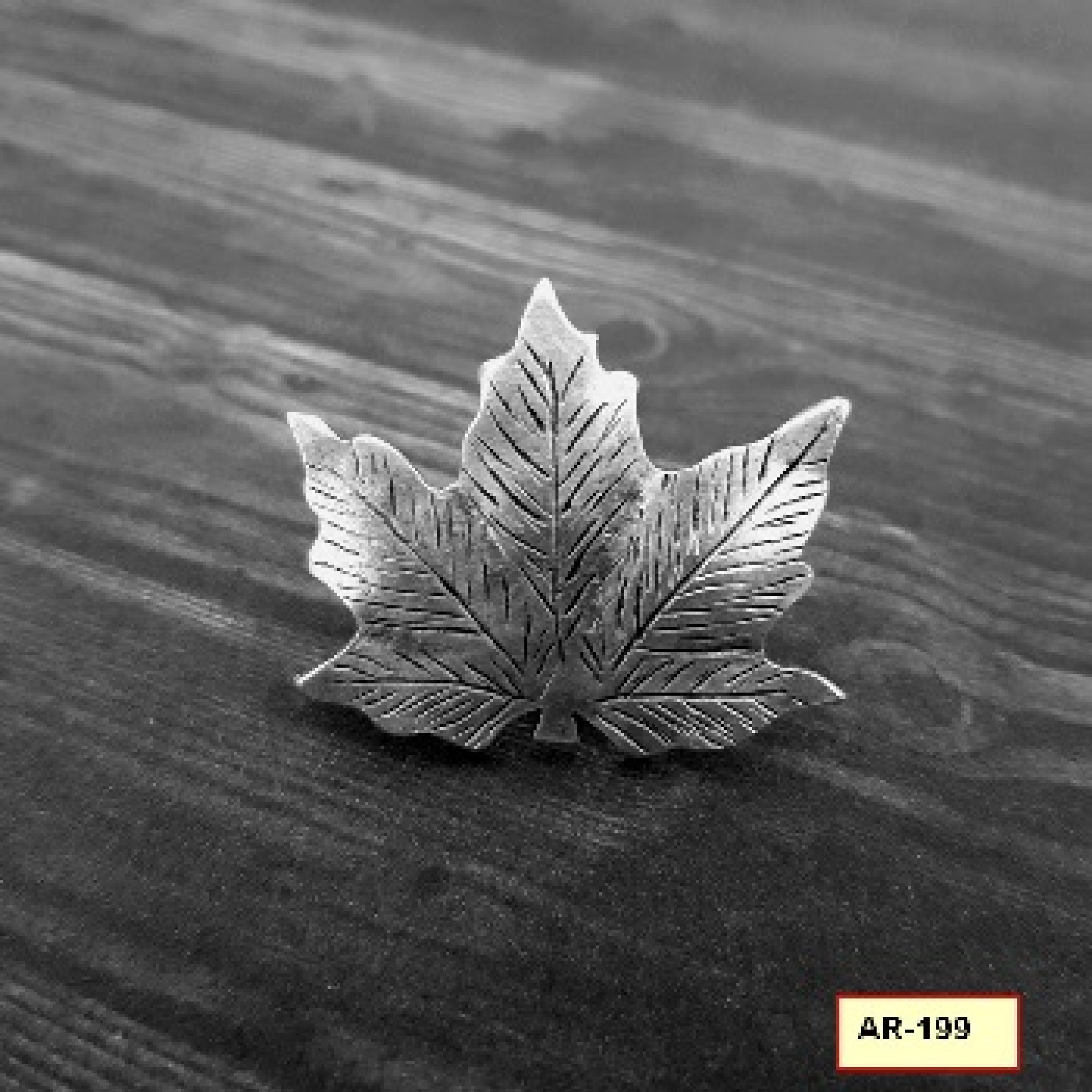 AR-199 - Silver Plated Zamac/Pewter Ring