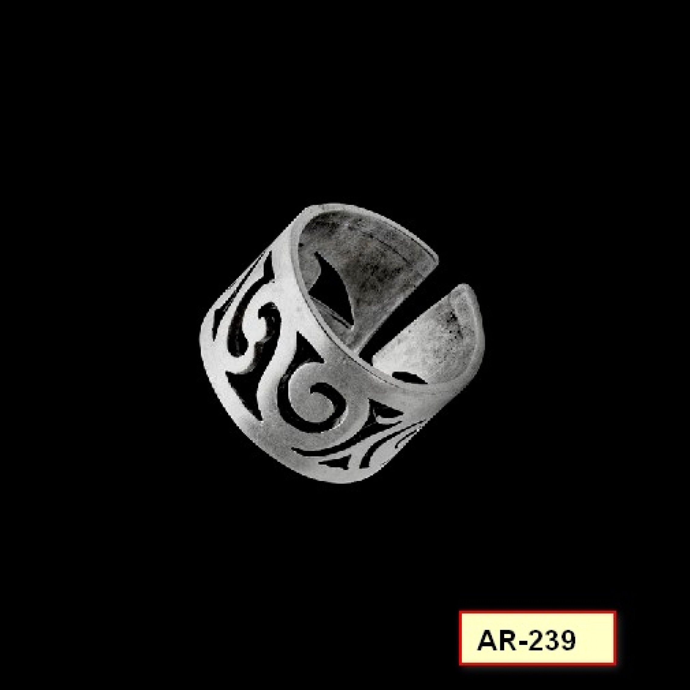 AR-239 - Silver Plated Zamac/Pewter Ring