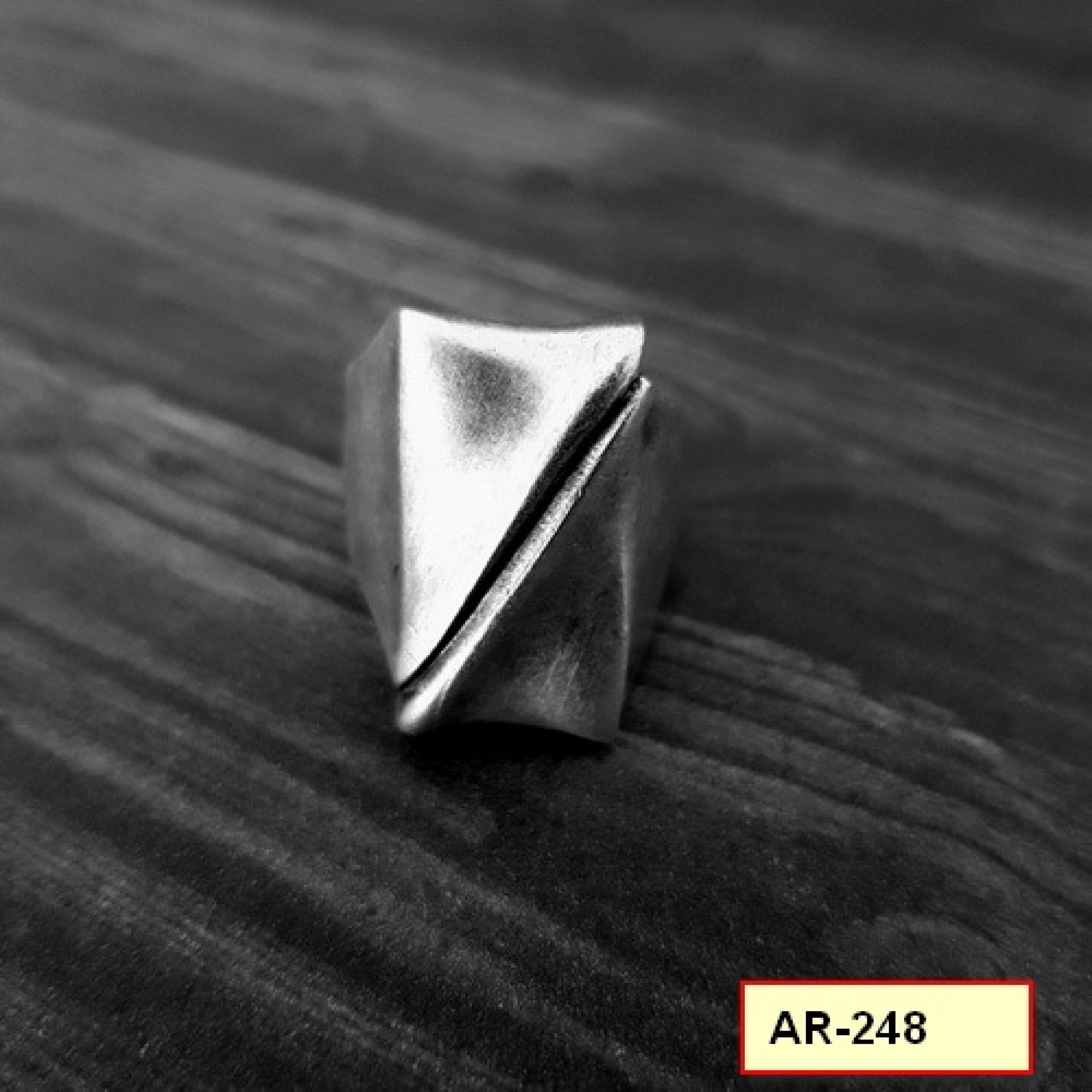 AR-248 - Silver Plated Zamac/Pewter Ring